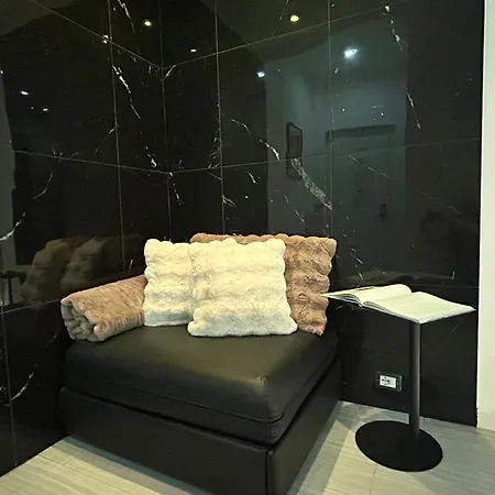 Domus Flavia Bed & Breakfast Rome