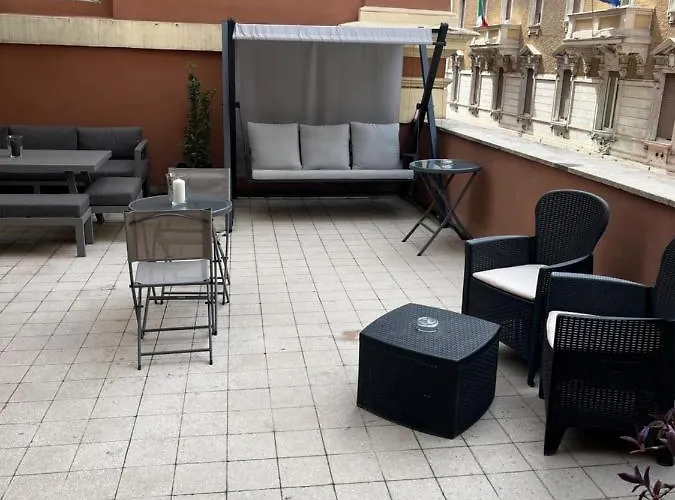 Bed & Breakfast Domus Flavia 4*