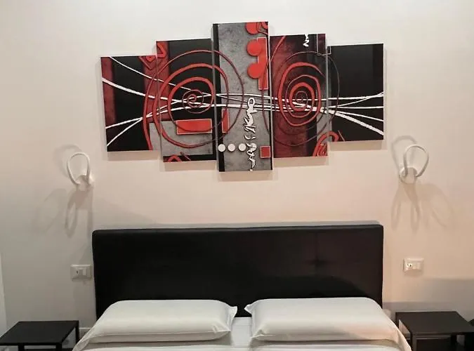 Bed & Breakfast Domus Flavia 4*