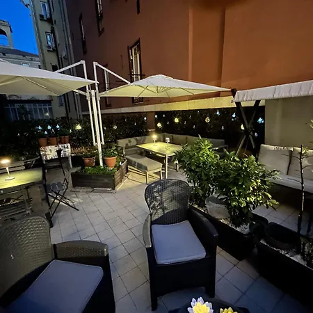 Domus Flavia Bed & Breakfast 4*