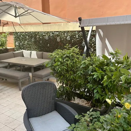 Domus Flavia Bed & Breakfast Rome