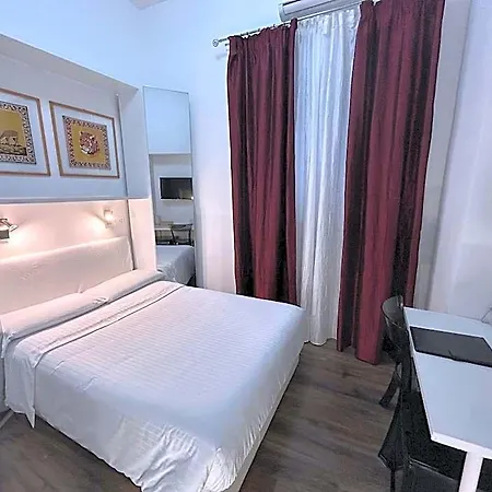 Domus Flavia לינה וארוחת בוקר