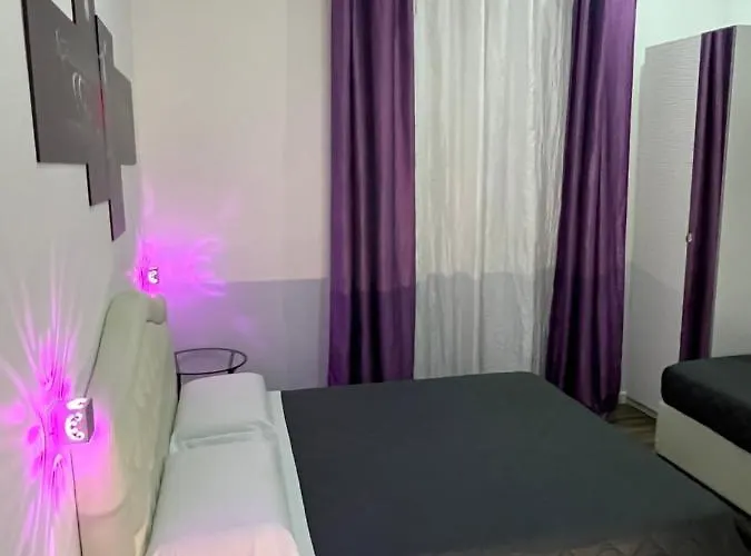 Domus Flavia فندق مبيت وإفطار 4*