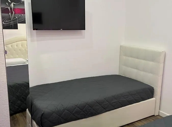 Domus Flavia فندق مبيت وإفطار روما