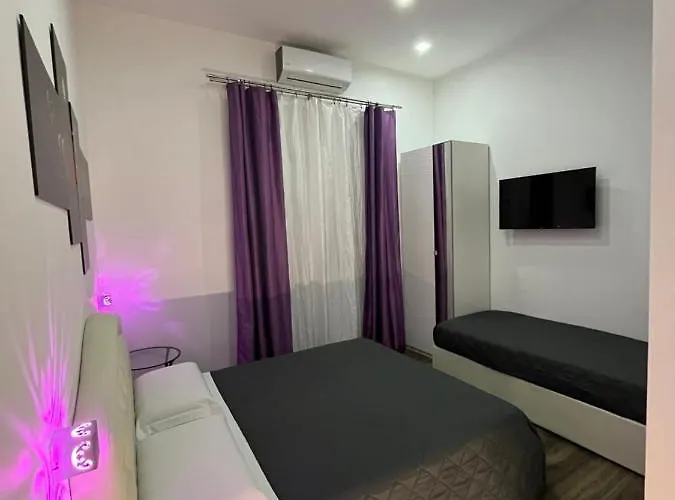 Domus Flavia فندق مبيت وإفطار 4*