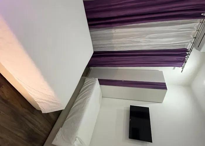 Domus Flavia 4* روما