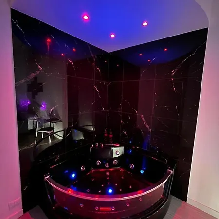 Domus Flavia Bed & Breakfast